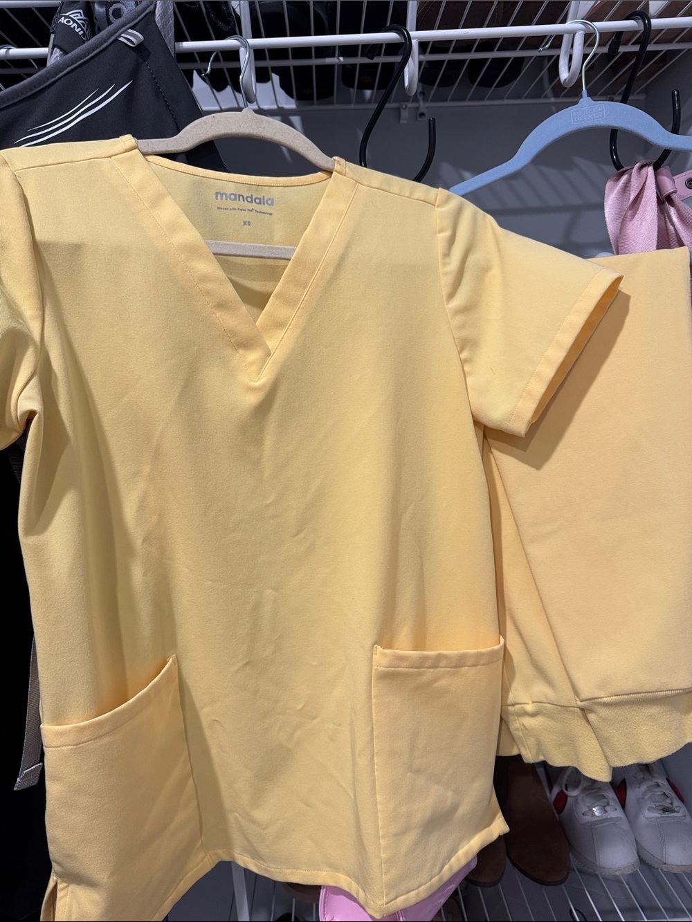 Mandala Women's Yellow V-Neck Scrub Top xs top xxs bottoms